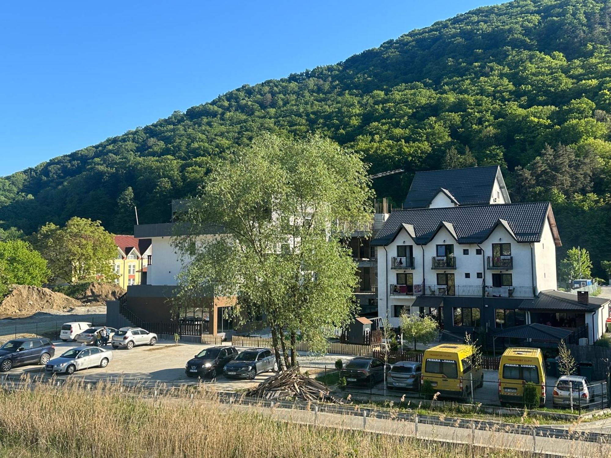 Grand Caciulata Hotel Exterior photo